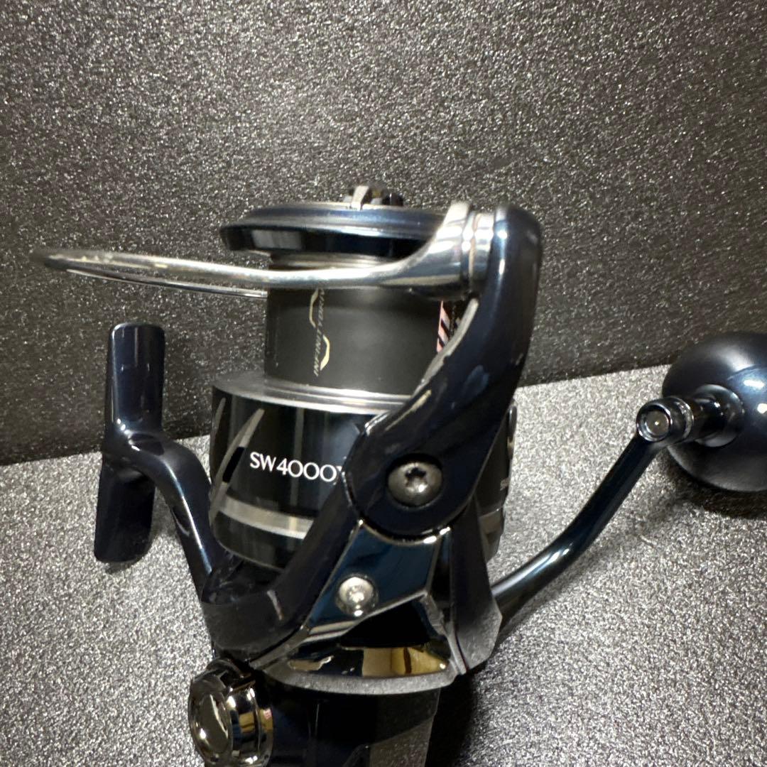 シマノ　24ストラディックSW 4000XG スピニングリール