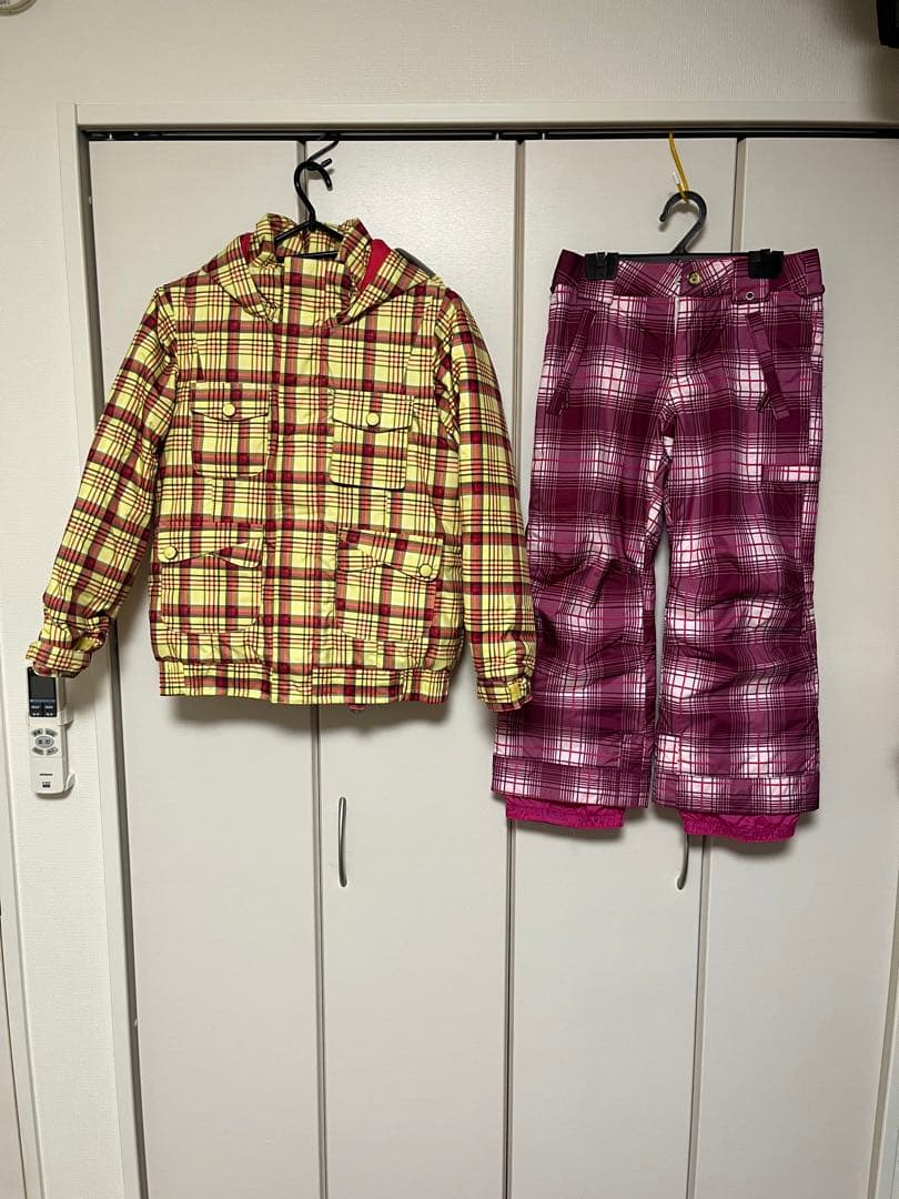 バートン　キッズ　130 上下セット