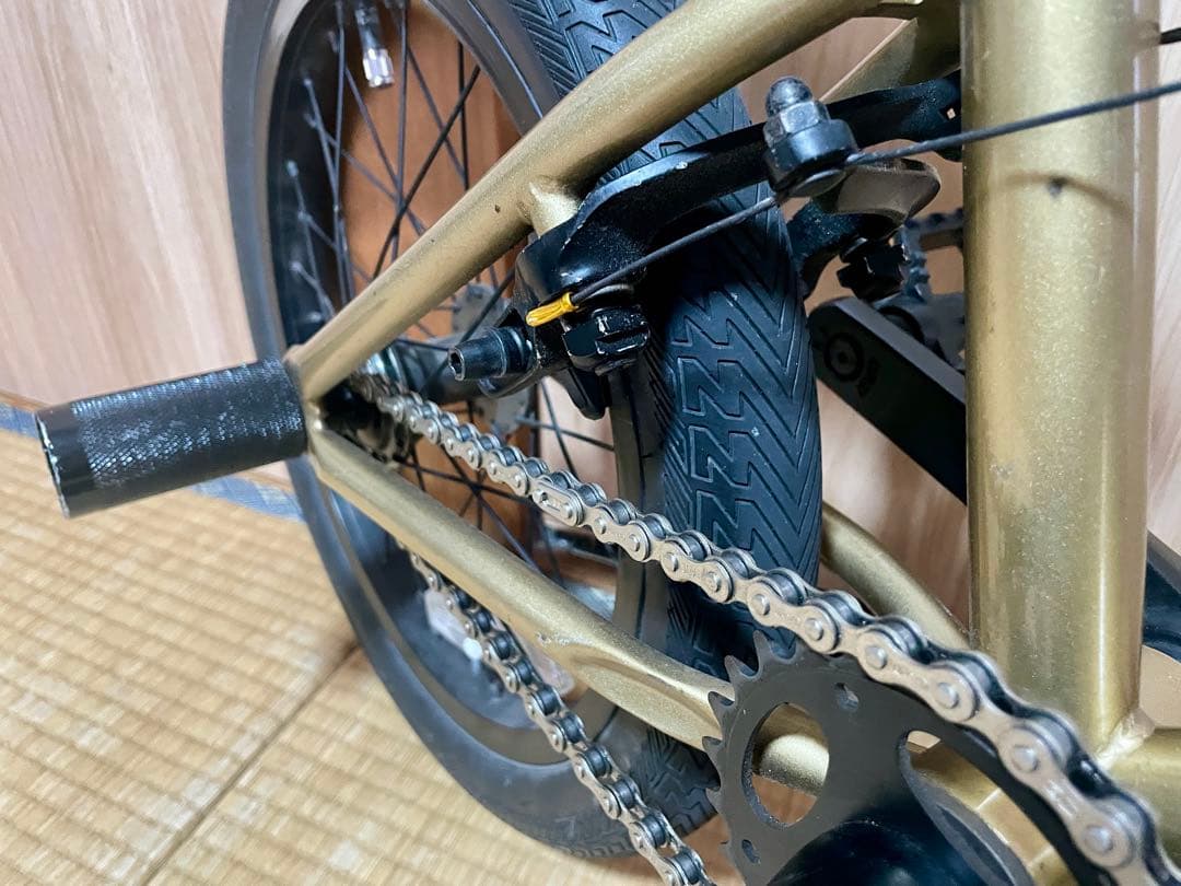 【室内保管】モーテルワークス DELIGHT:E 16インチBMX