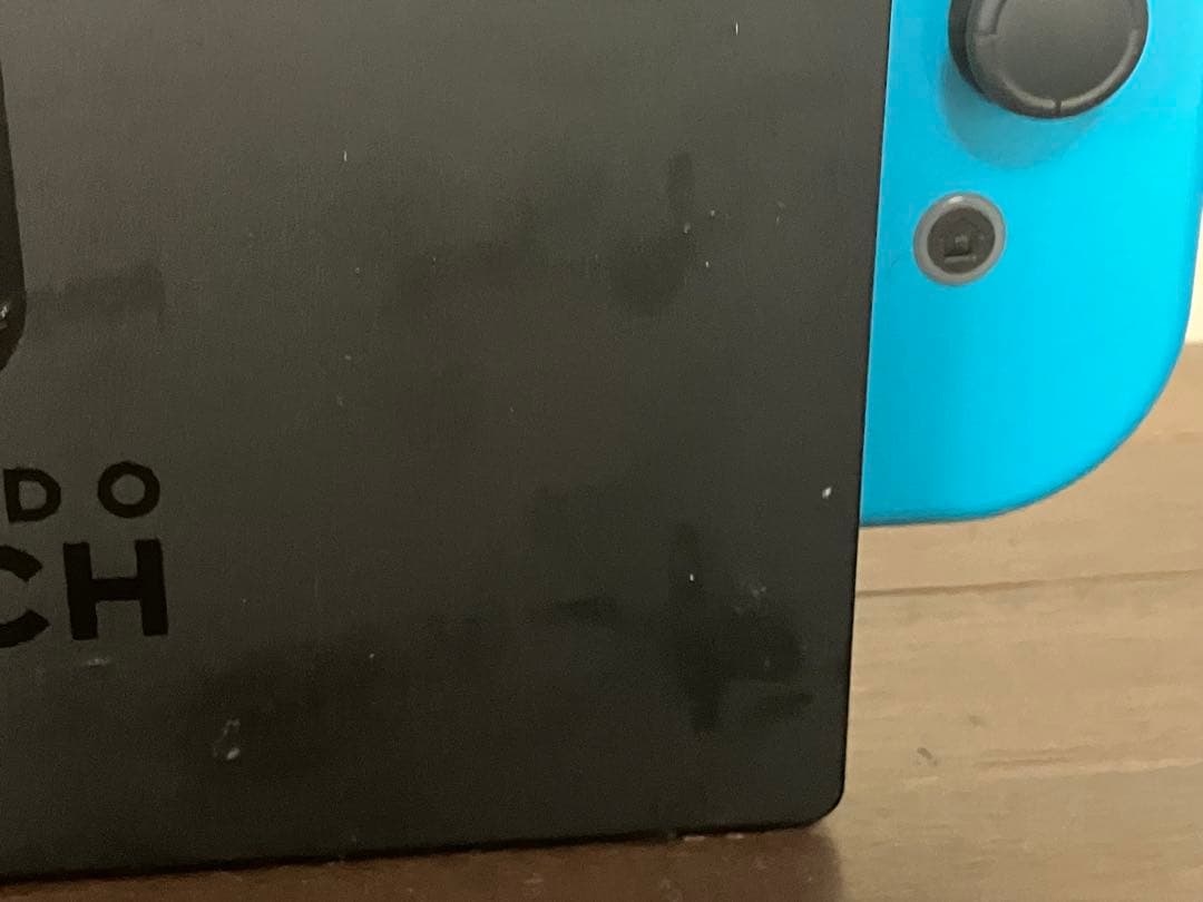 Nintendo Switch 本体、ドック、Joy-Conのみ