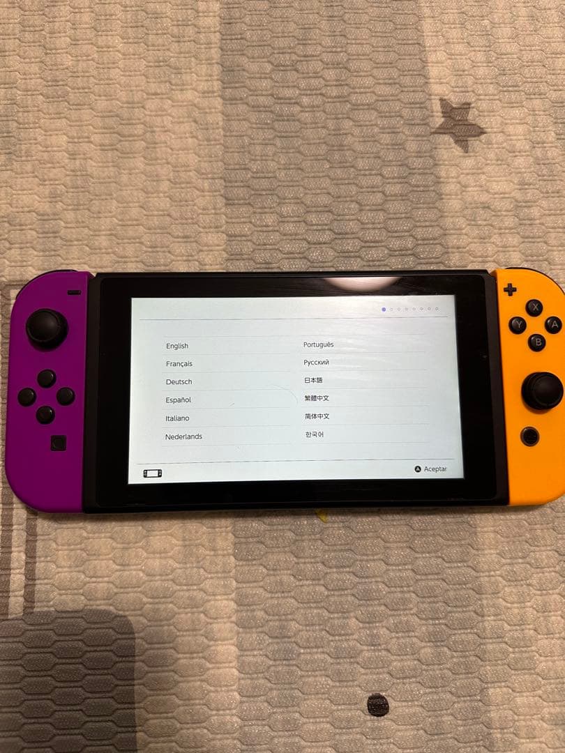 Nintendo Switch 本体 紫とオレンジ Joy-Con