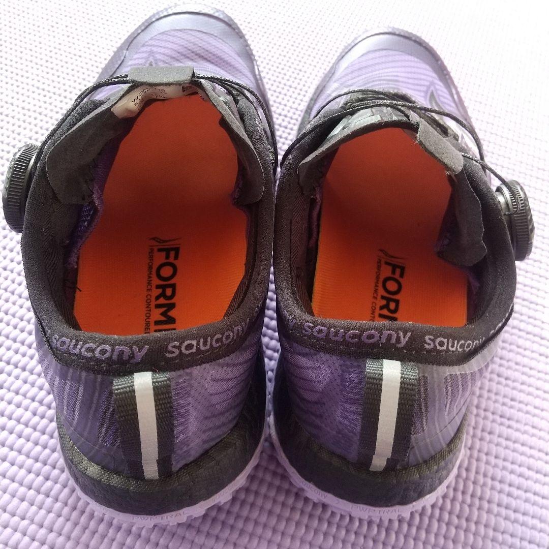 新春セール♪サッカニーランニングシューズ23cm