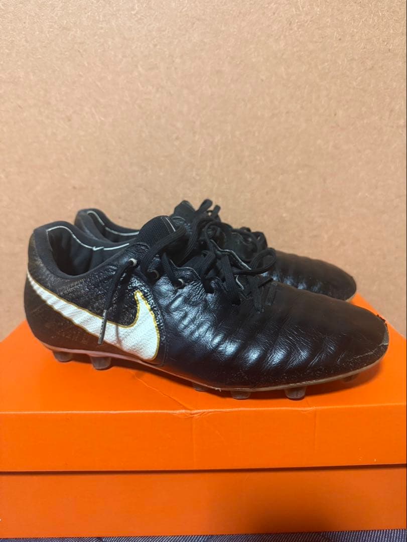 Nike ティエンポ サッカー スパイク ブラック