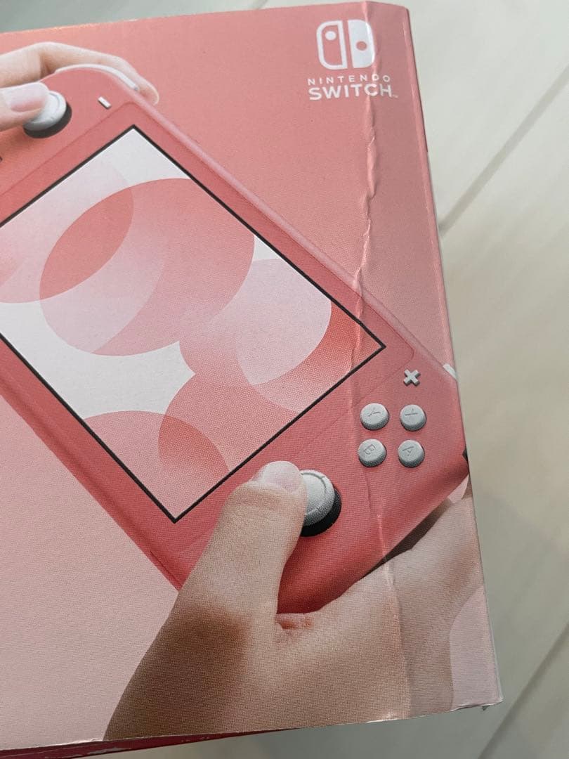 【美品】Nintendo Switch Lite コーラル 本体