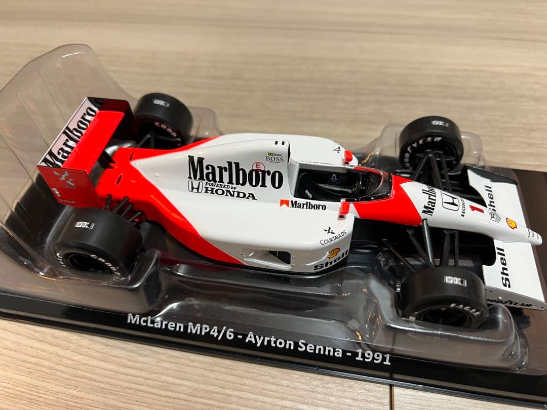 ビッグスケールF1コレクション　マクラーレンホンダMP4/6　アイルトンセナ