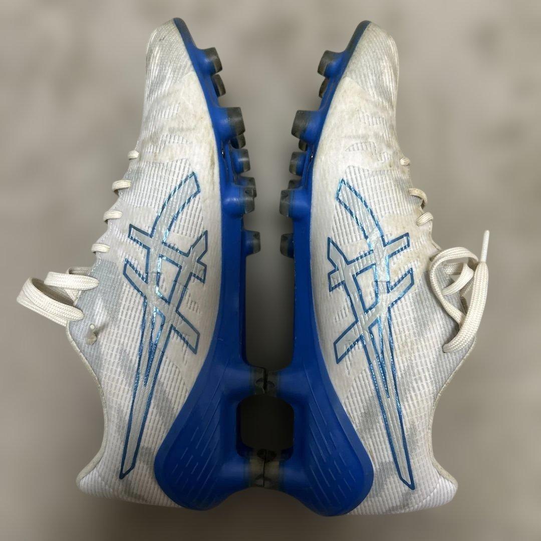 シューズ asics ACROS FIT