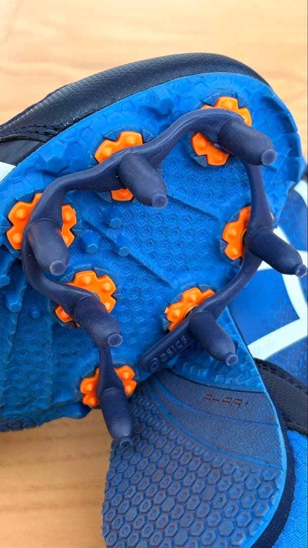 asics スパイクシューズ ネイビー/ホワイト