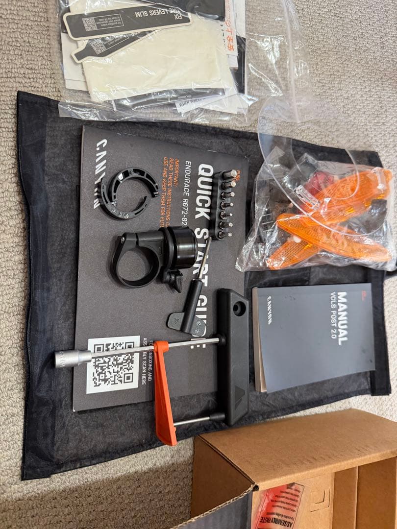 CANYON ロードバイクＣＦ SLX105di212速2024パワーメーター付