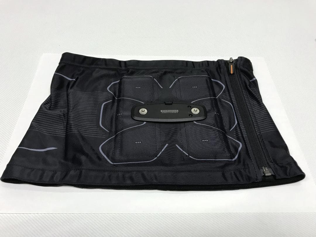 あ*お様 SIXPAD パワースーツライト アブズ Mサイズ