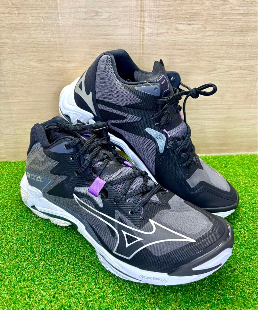 ミズノ ウエーブライトニング Z8 ミッド V1GA2405 28cm バレー