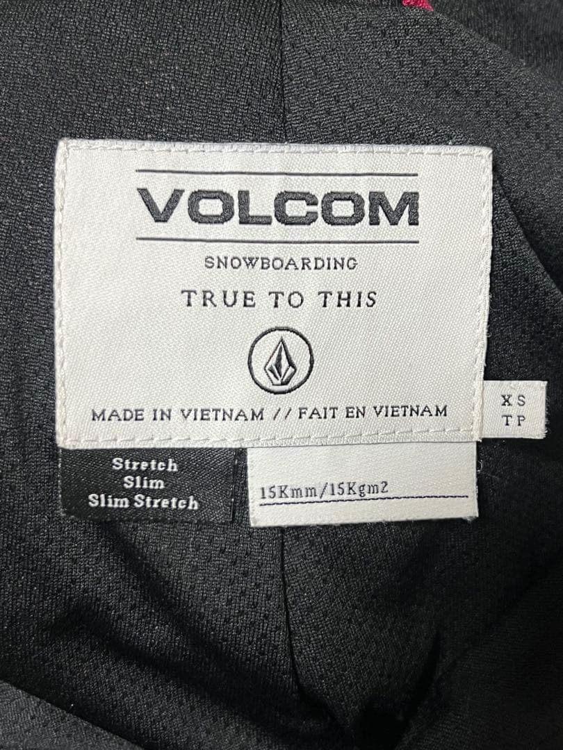 VOLCOMボルコムレディーススノーボードウェア