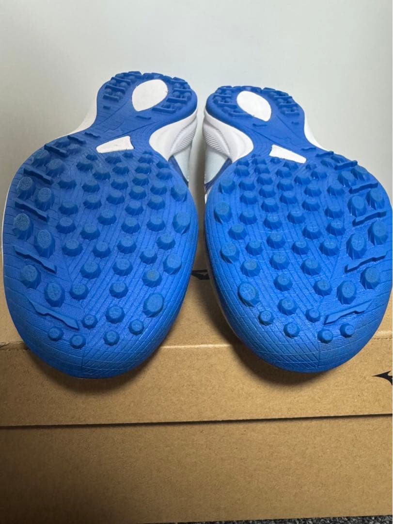 ミズノ　モレリア　サラ　エリート　トレシュー　27cm トレーニングシューズ