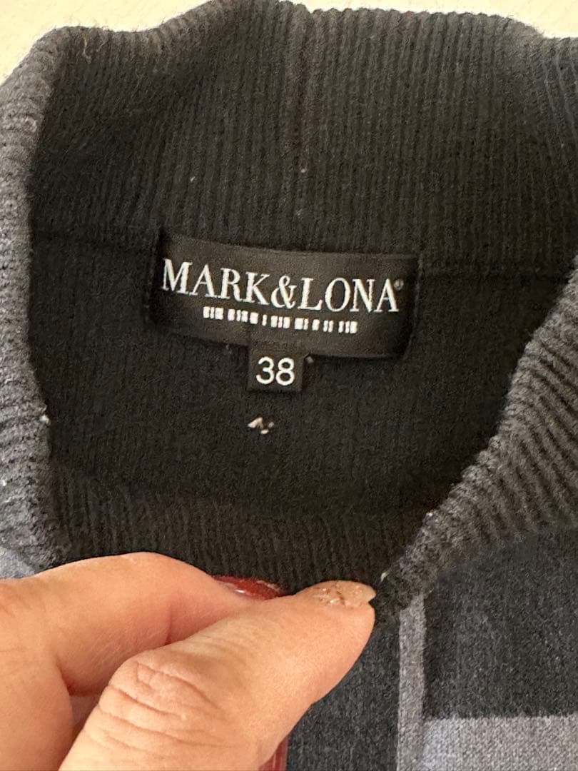 MARK&LONA定価64800円ブラック ニットワンピース