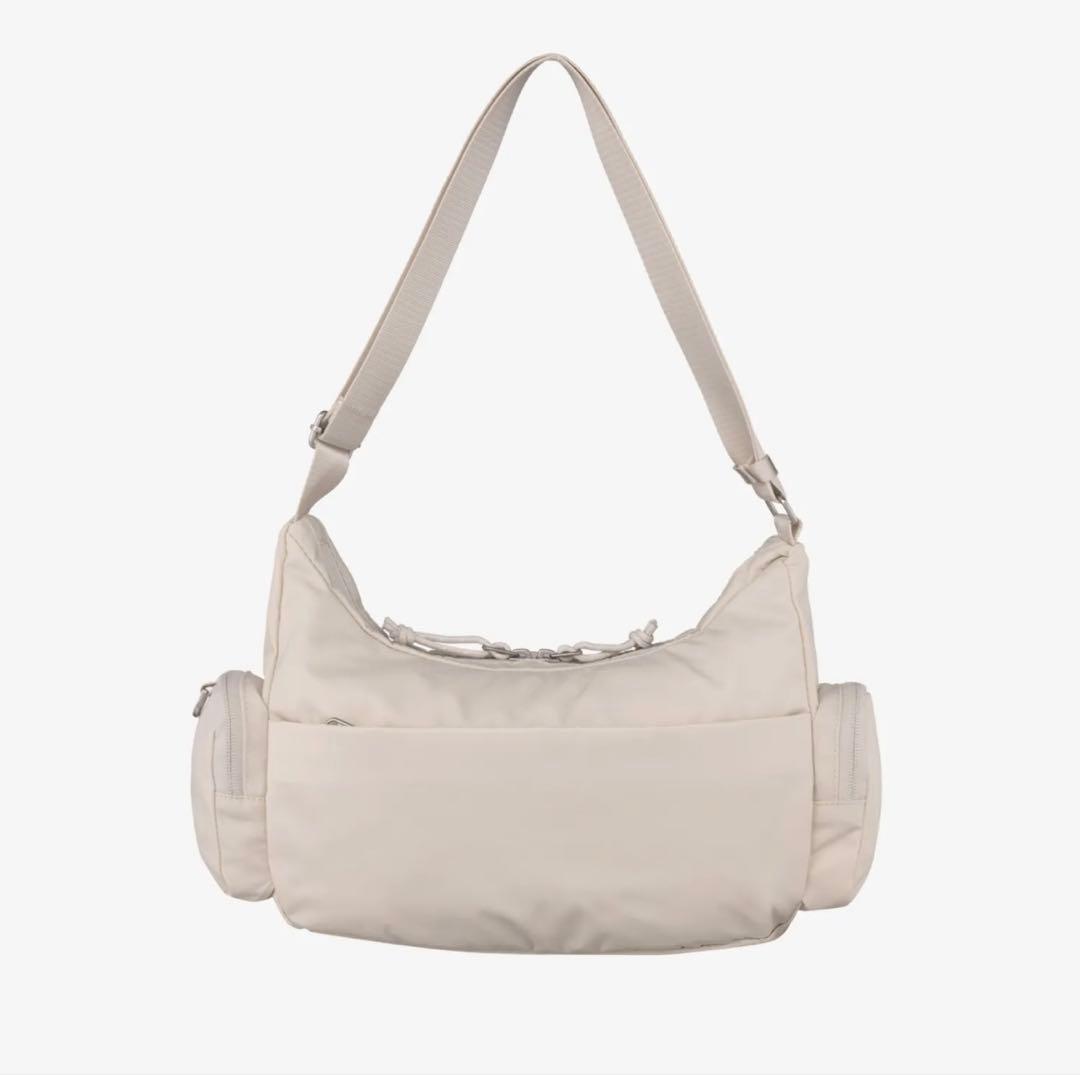 ❣️人気カラー再入荷❣️ノースフェイス ボニー ホーボーバッグ ミニ クリーム