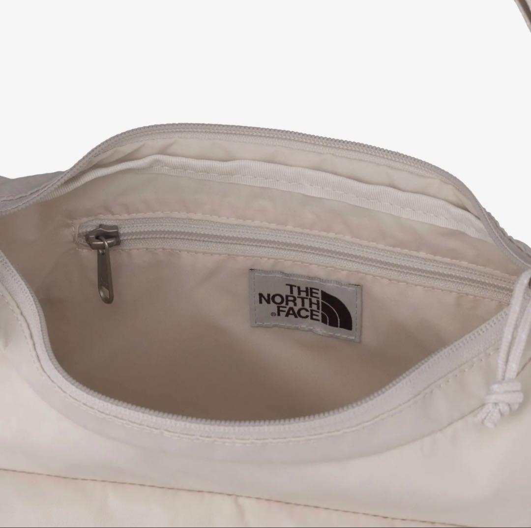 ❣️人気カラー再入荷❣️ノースフェイス ボニー ホーボーバッグ ミニ クリーム
