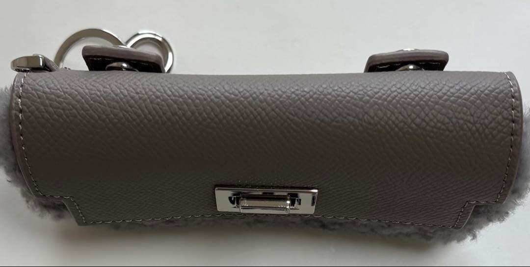 アパルトモン GOOD GRIEF! BOA COMPACT CASE