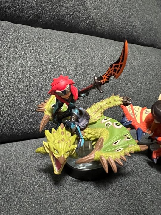 モンハンamiiboリオレイア & シュヴァル 隻眼のリオレウス&ライダー