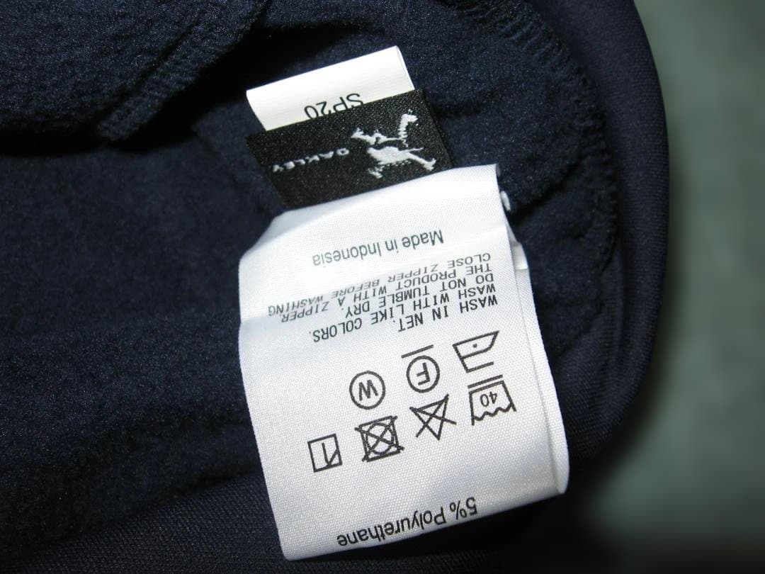 日本ハムファイターズ・パーカー・オークリー・Lサイズ・美品