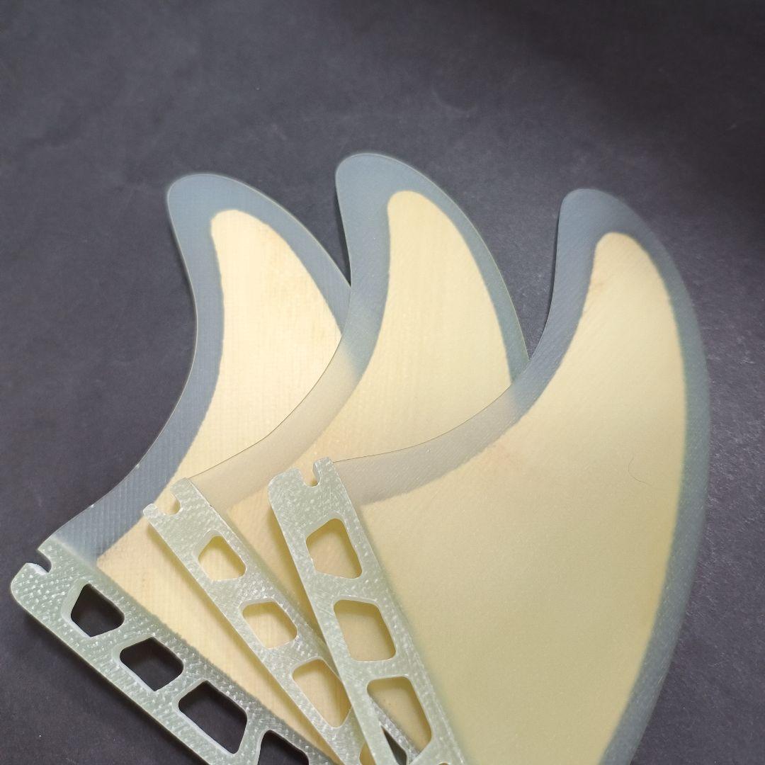 Mサイズ ウッドコア　フューチャーフィン対応　スラスター　トライフィン