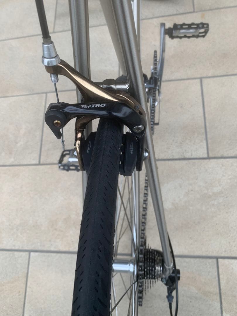 Calamita due ロードバイク