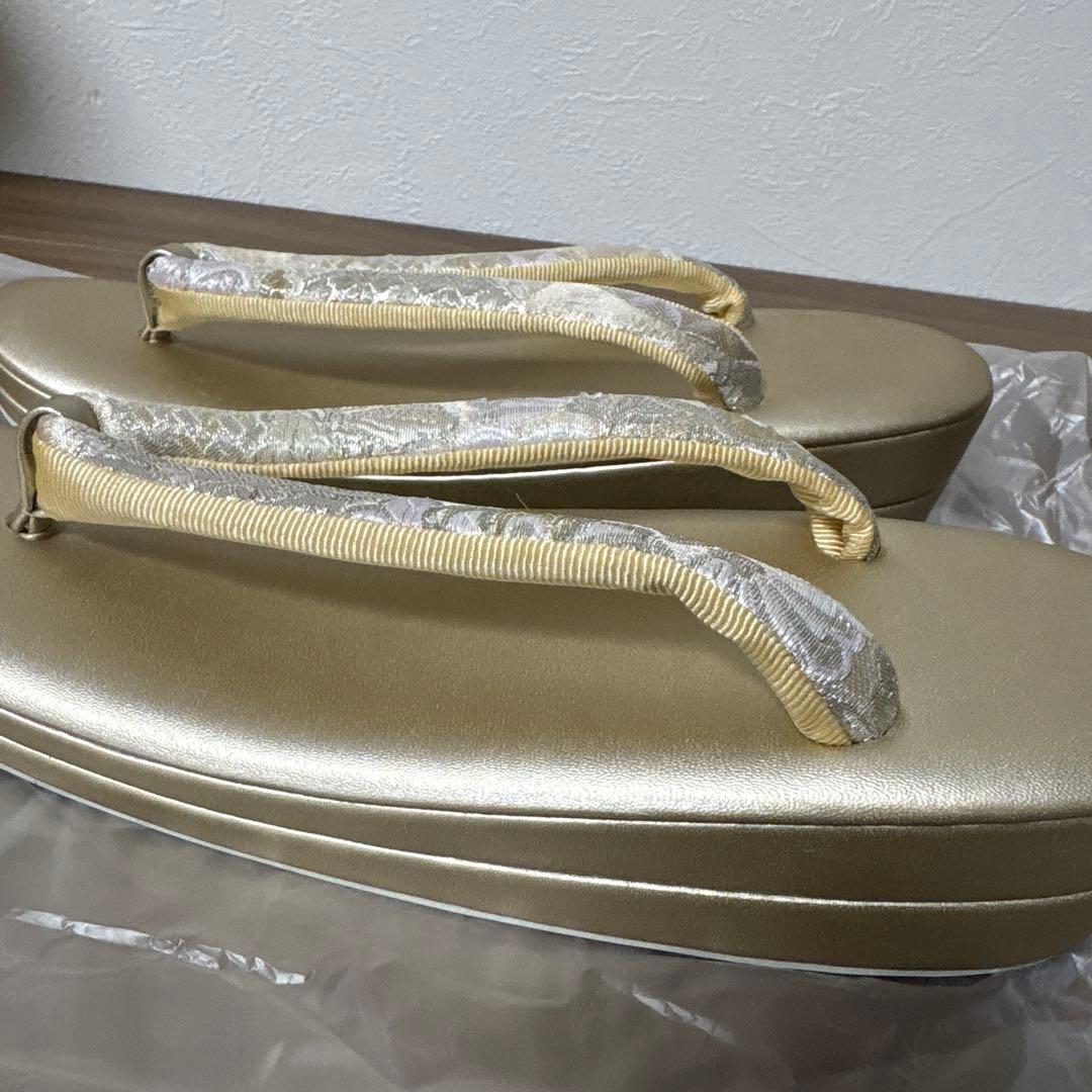 和装用バッグと草履セット（金色）