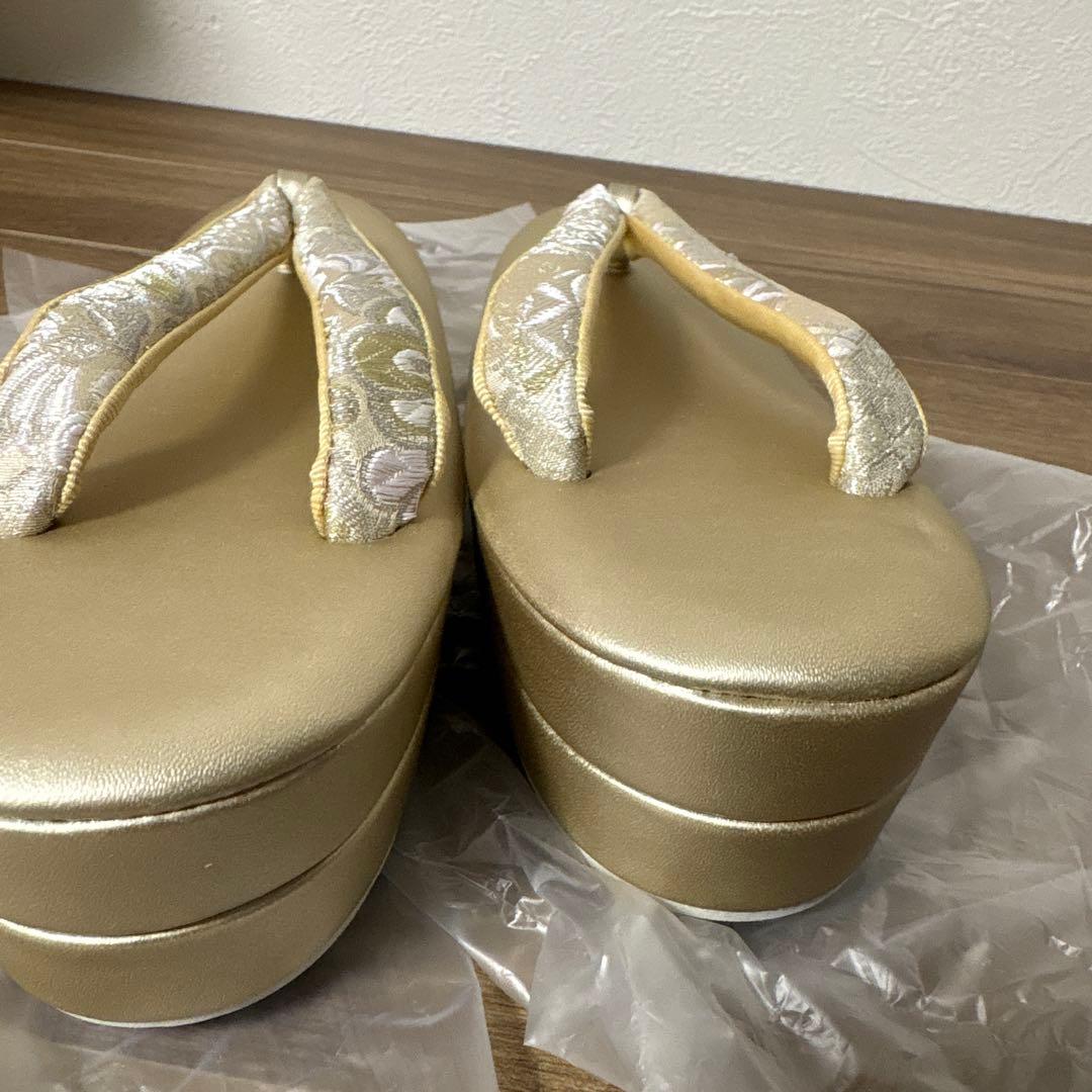 和装用バッグと草履セット（金色）