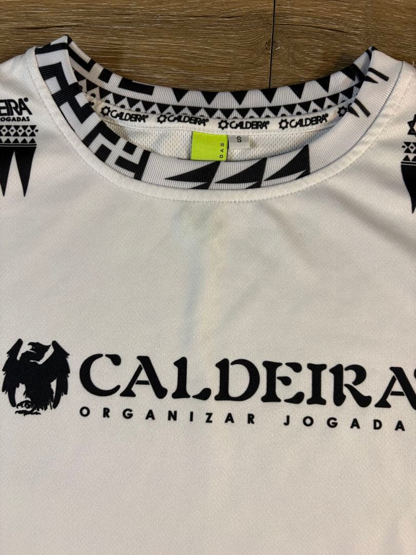 CALDEIRA トライバルパターン ウェア S