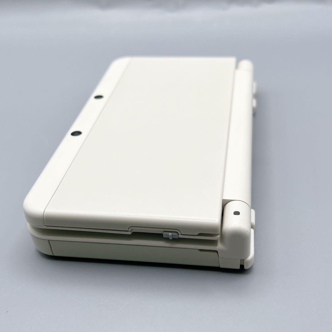 1680【美品】Newニンテンドー3DS ホワイト