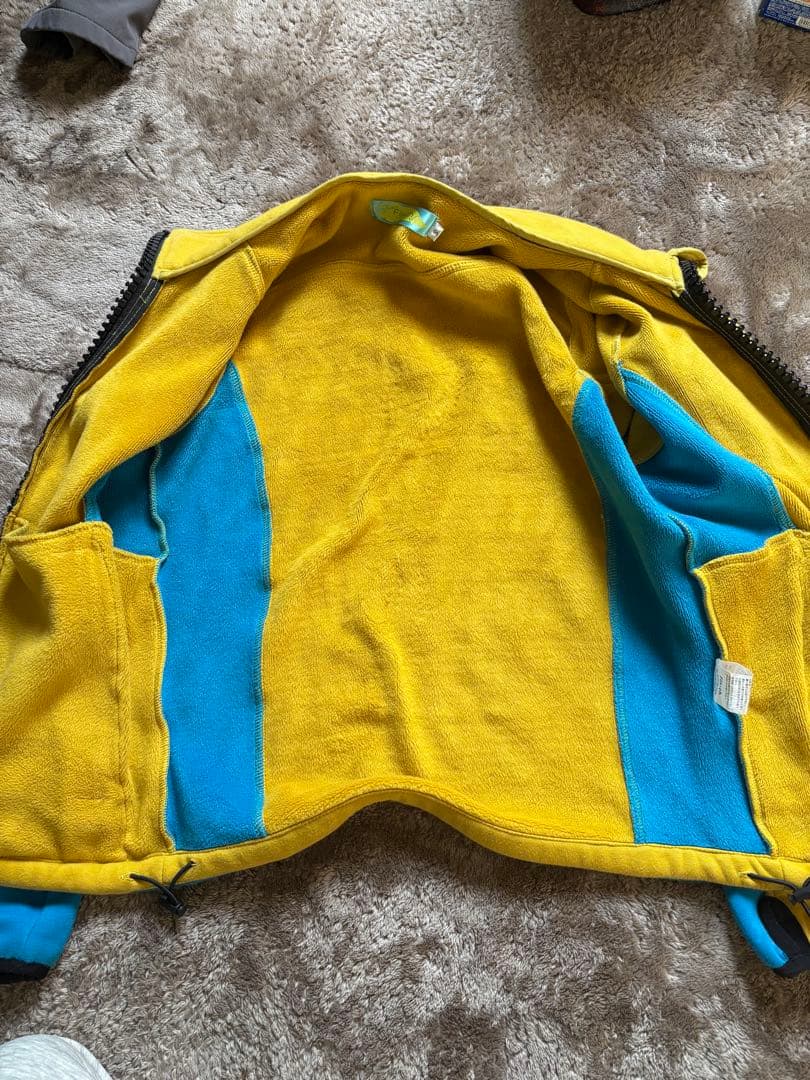 【限定品】フィンチ×ツララ バルトロメライダース デカロゴ