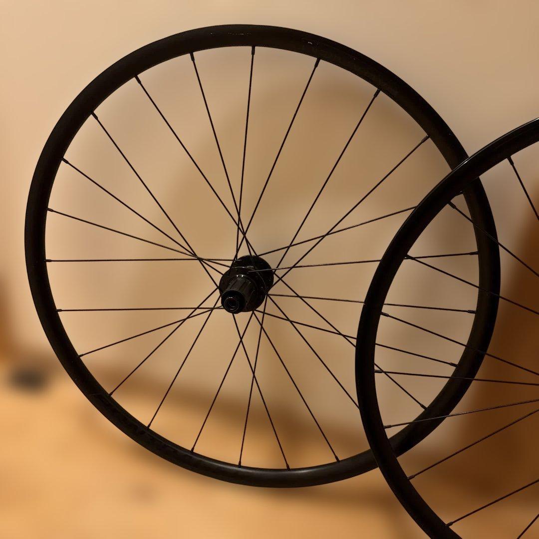 ボントレガー　ホイール　前後セット　パラダイム　完成車付属品　トレック