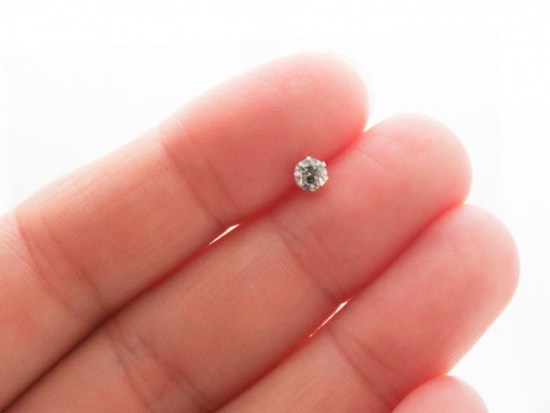 ニ*ー様 本物保証K10YG 天然ダイヤモンド0.20ct 片耳ピアス　10金