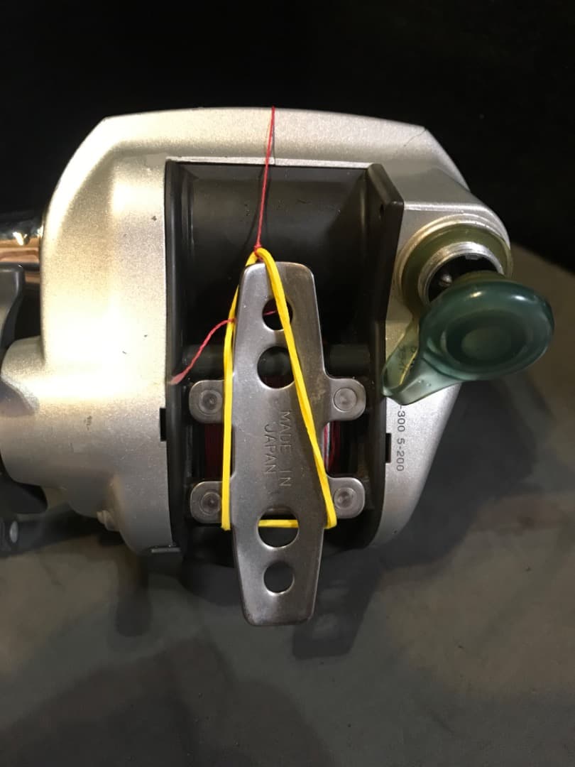 ダイワ　ハイパータナコン300 コード付き　傷あり