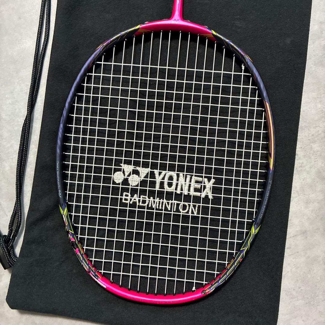 YONEX Voltric Z force 2 4U5 バドミントンラケット