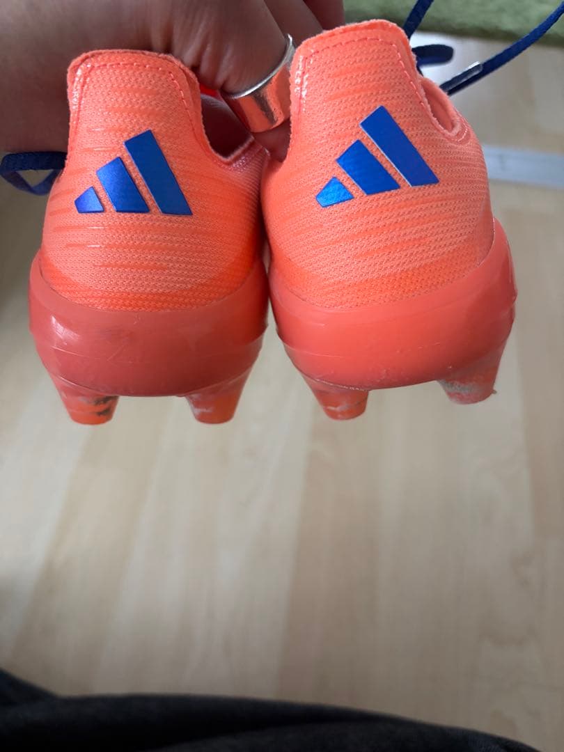 F50 ELITE HG/AG ジャパン / 土・人工芝用