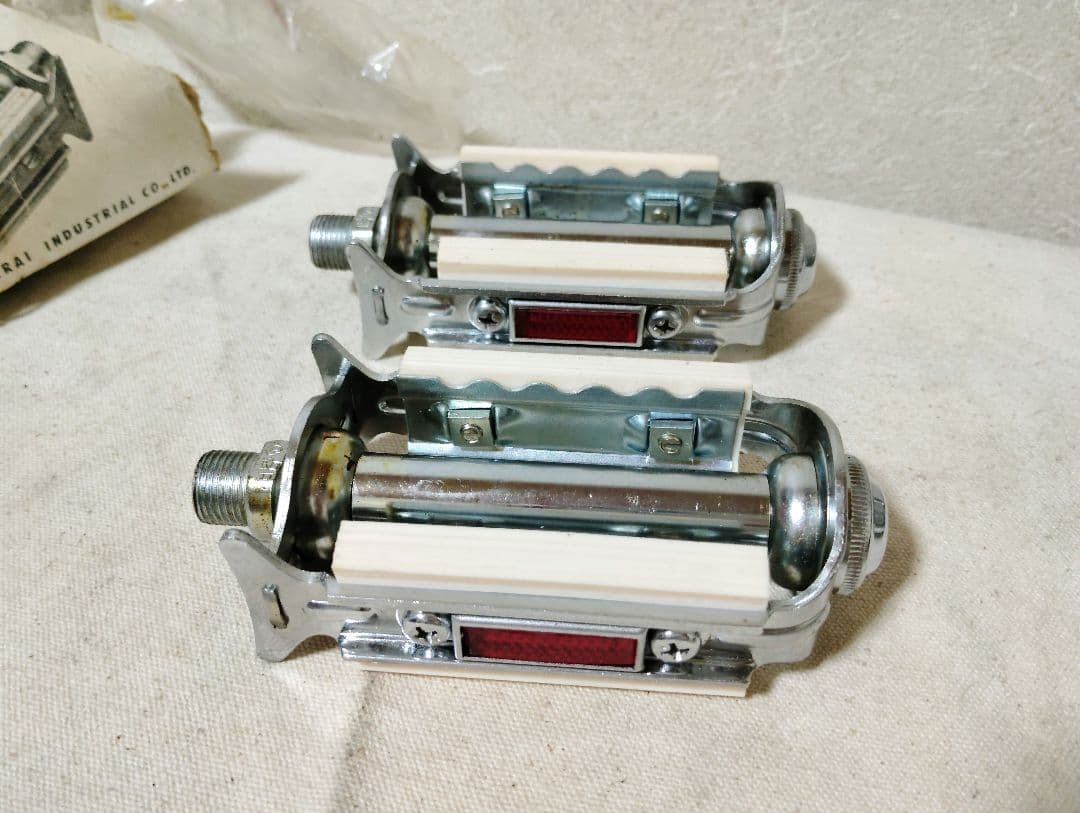 ※交渉中購入不可 新品 レトロ アライ ゴムペダル フラッシャー自転車 軽快車