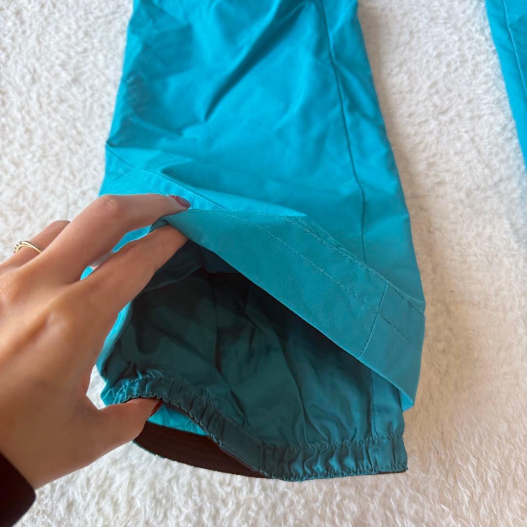 バートンBurton スキーウェア 上下 キッズM 140cm 洗える 未使用級