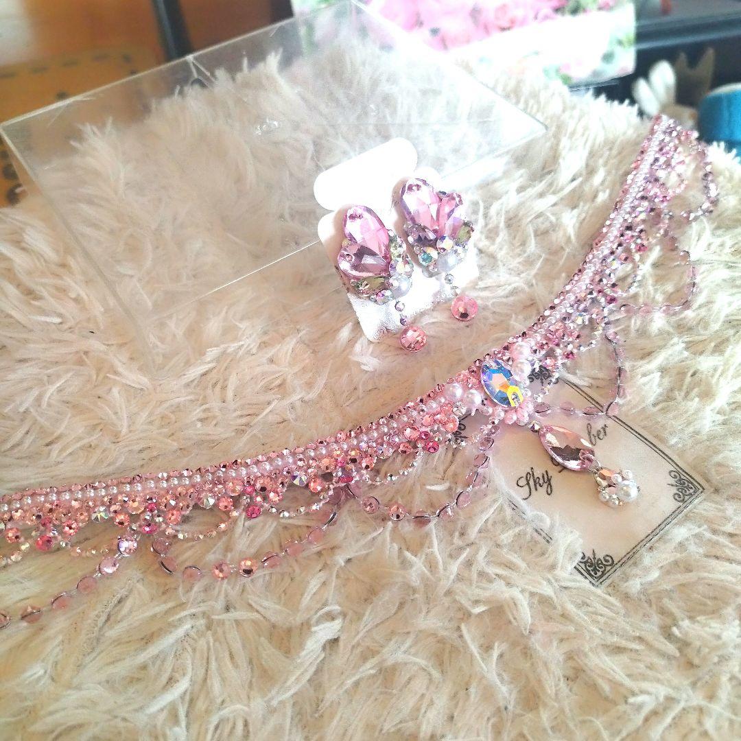 mi様　ラブリー♡優しいピンクのイヤリング　社交ダンス　ベリーダンス　ブライダル