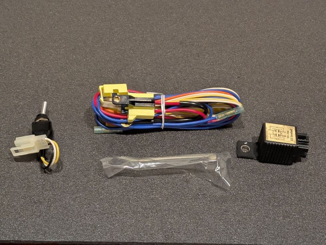 美品！CIBIEレグⅡ　未使用箱付き　スポット　旧車に