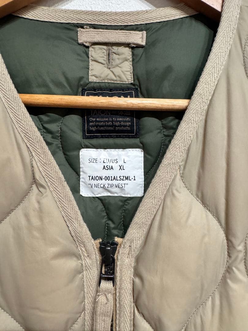 美品 TAION ダウンベスト XLサイズ ダブルジップ