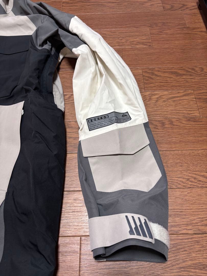 スノーボード BURTON Living Lining GORE-TEX