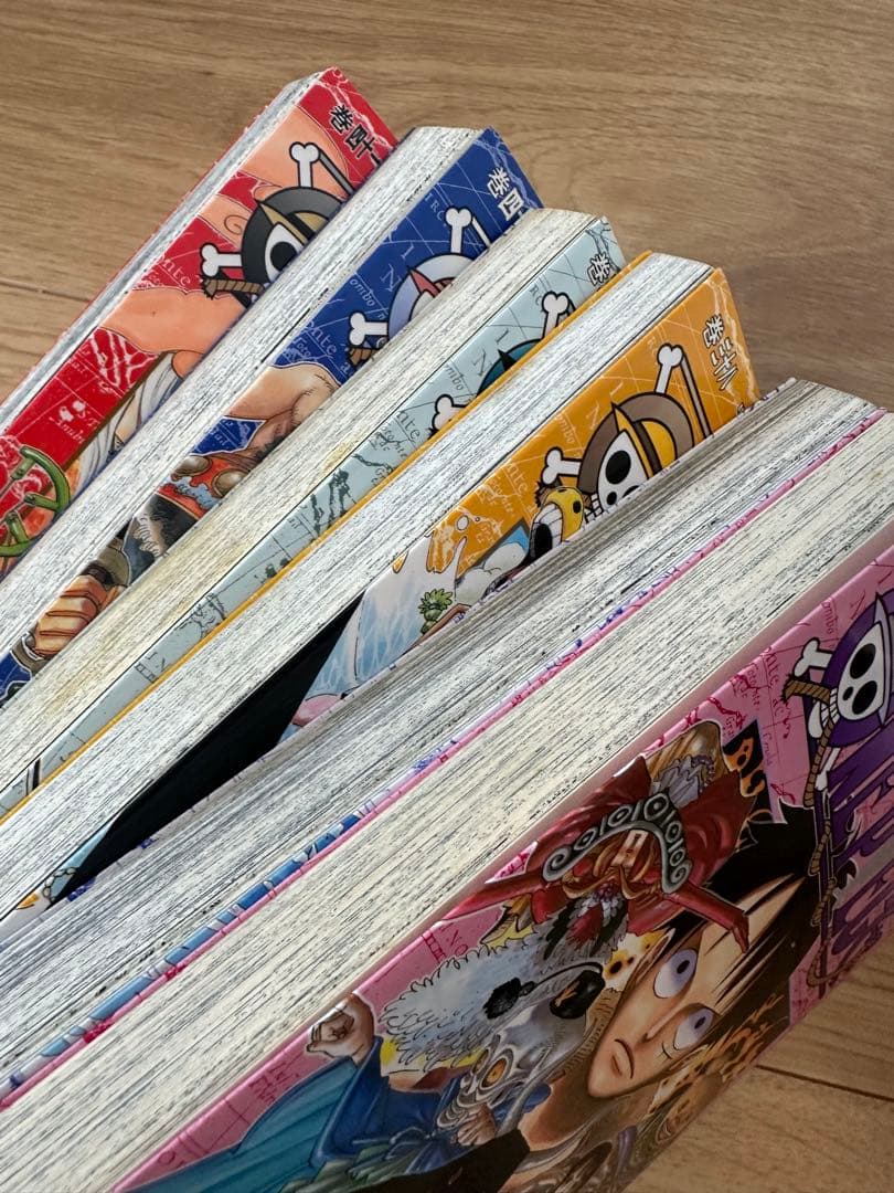 ONE PIECE 全巻セット 1-114巻（最新）➕映画特典本等おまけ4冊