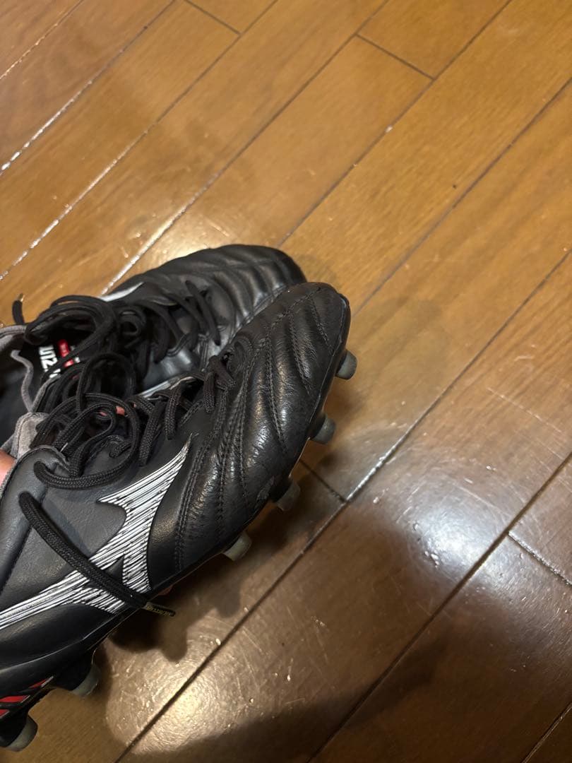 ミズノ　モレリアネオ3