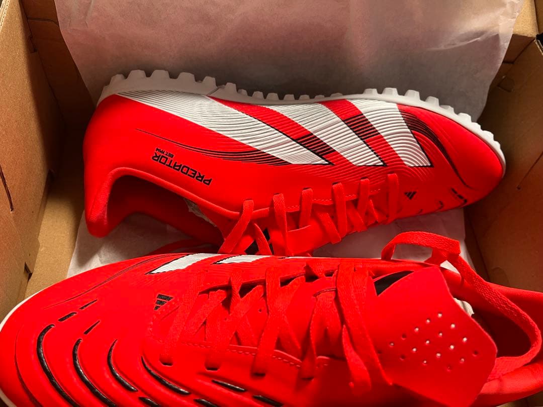 【新品】adidas プレデター TF 28.0トレシューフットサル 大幅値下げ