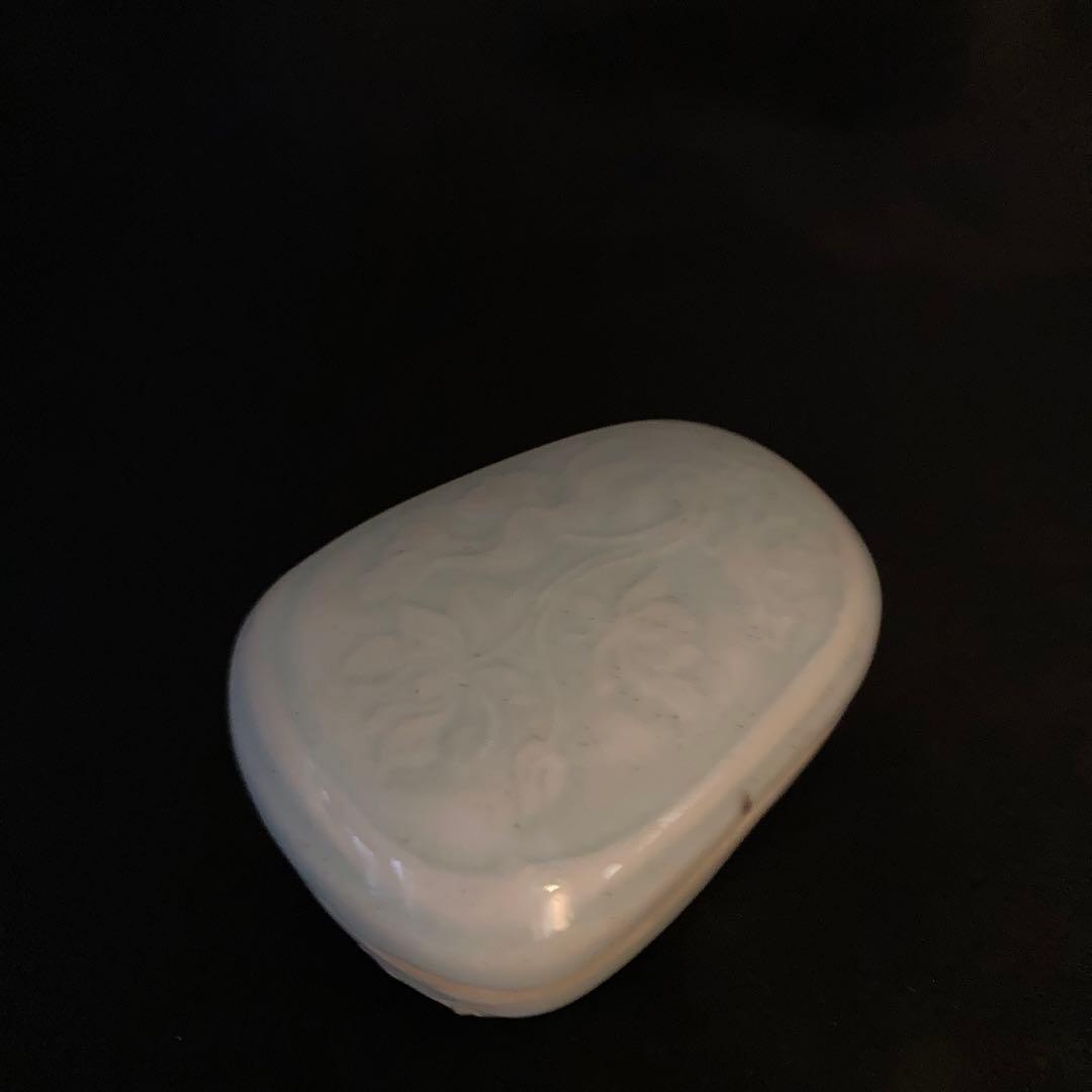 赤札閉店セール❗️【ギャラリー三益】中国古美術　影青蘭花陽刻紋硯（宋時代）