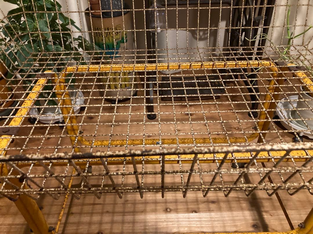 昭和レトロ　ワイヤーワゴン　キャスター付　店舗什器　超シャビージャンクガーデン②