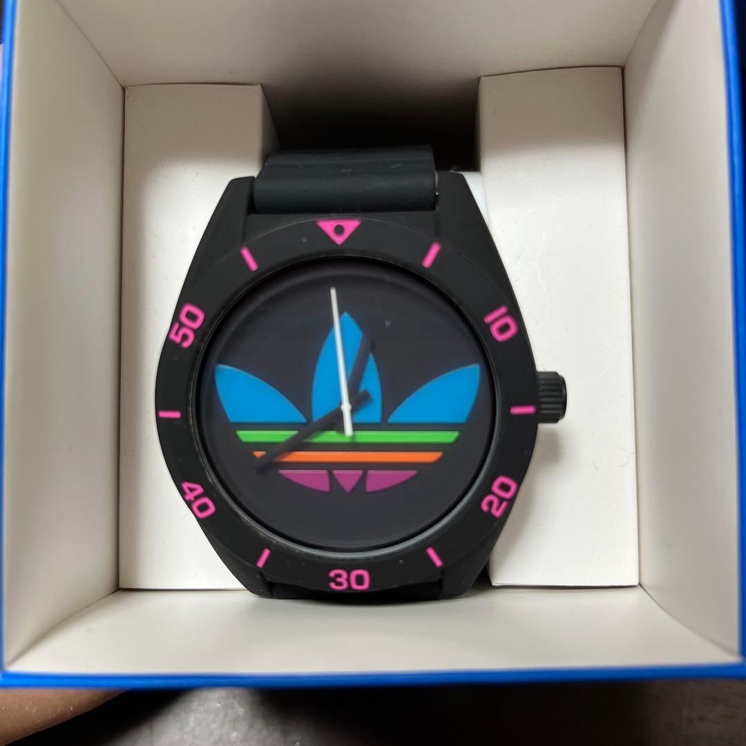 adidas カラフルロゴ腕時計 箱付き