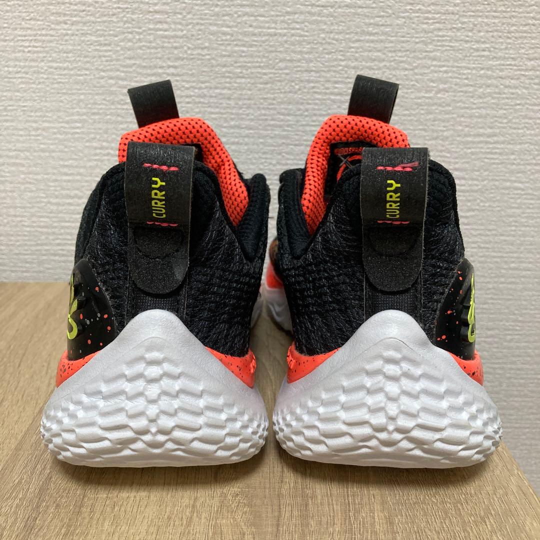 UNDER ARMOUR CURRY10 24.0cm 美品