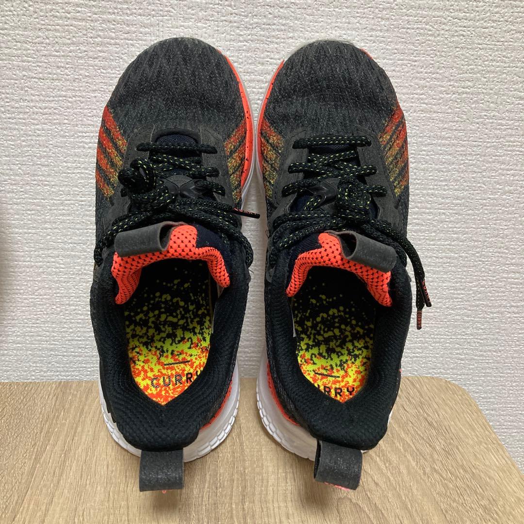 UNDER ARMOUR CURRY10 24.0cm 美品