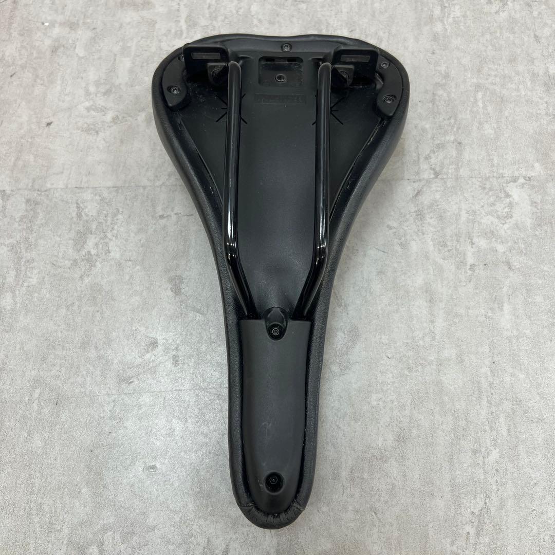 ブロンプトン　折り畳み自転車純正サドル　ブラック　395g　BROMPTON