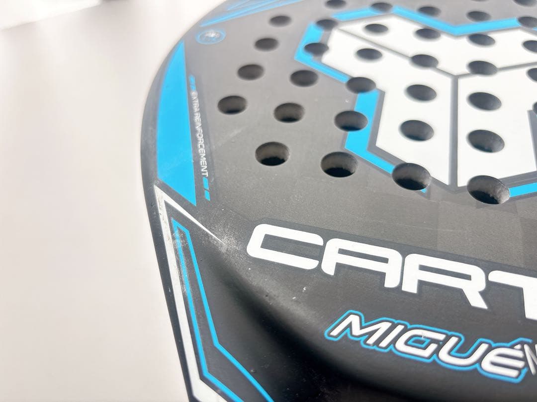 定価の半額以下！　新品未使用　パデルラケット　cartri パデル　ラケット